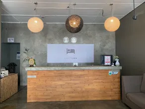 CheckInn Express Kuching - Recepción
