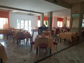 Azur Plaza - Restaurant