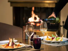 B&B HOME Brides-les-Bains Les 3 Vallées - Restaurant