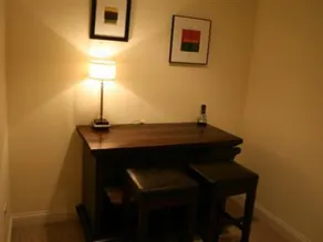 Roscoe Village Guesthouse - Room