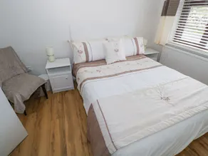 Daffodil Cottage - Room
