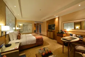 Ramada Plaza Chennai - Room