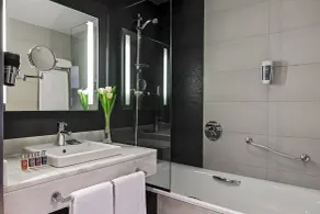 Hotel Zentral Castellana Norte - Salle de bain