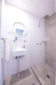 Vikas - Room
