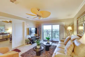 Lake and London Bridge View - Penthouse Suite - Innenbereich