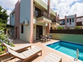 Villa Nefeli - piscine privée, vue mer, village de Loutra, Crète nord-ouest - Piscine