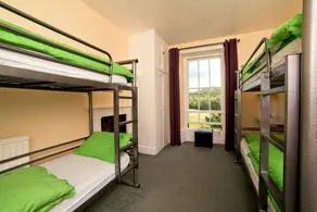 YHA Coniston Holly How - Room