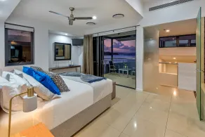 Villa 16 The Edge Oceanfront Deluxe 3 Bedroom Near Marina With Golf Buggy - Chambre