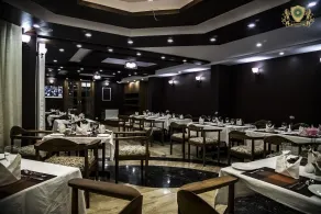 Hotel De Exotica Crest Theog - Restaurant
