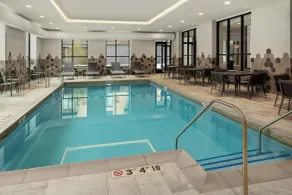 Courtyard by Marriott St Paul Downtown - Piscine