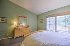 Anderson Island Retreat w/ Lakefront Deck & Canoe! - Innvendig