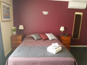 Ocean Reef Homestay - Room