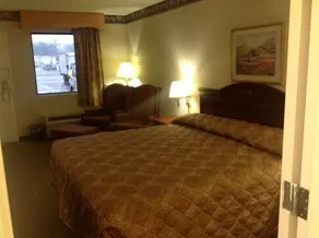 Colonial Inn & Suites /Airport/Graceland - Rom