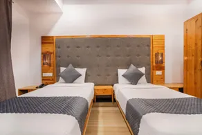 Hotel Lokis Forest Inn L B Nagar - Quarto