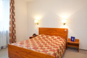Kolonna Hotel Brigita - Habitación