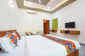 Fabhotel Nakshtra Resort - Room