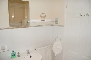 Saint Cadfans Lodge - Bad