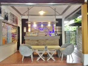 Bangtao Beach Chalet Resort - Resepsjon