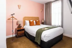 The Lucky Hotel - Room