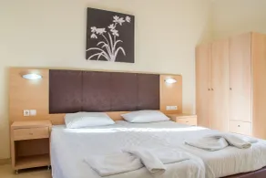 Lazaros Hotel Resort - Zimmer