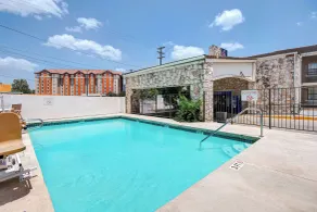 Motel 6-San Antonio, TX - Northwest Medical Center - Pool
