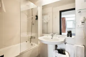 Abba Jazz Hotel Vitoria - Bathroom