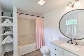 The Millersburg Mountain House Getaway w/ Gazebo! - Interiør