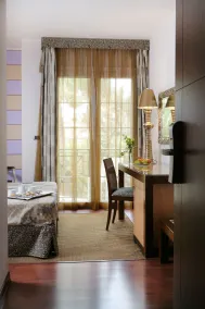 Regent Beach Hotel & Apartments - Chambre