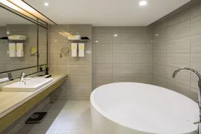 Shaoyang Huatian Hotel - Badeværelse