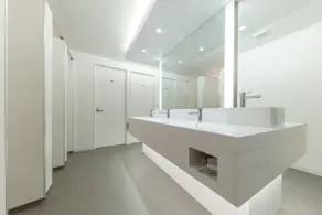 &AND HOSTEL AKIHABARA - Bathroom