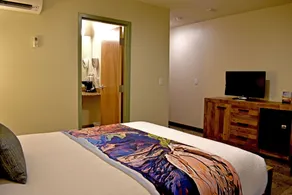 Bumbleberry Inn - Chambre