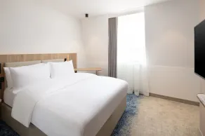 Courtyard by Marriott Cluj - Napoca Downtown - Værelse