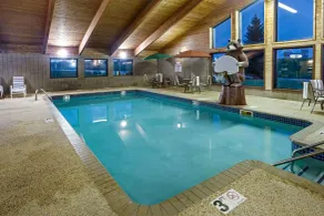 AmericInn by Wyndham Tomah - Piscine