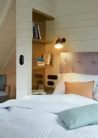 Five Rooms - Room