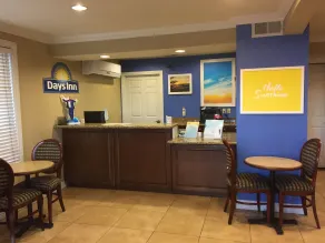 Days Inn by Wyndham Kingman East - Réception