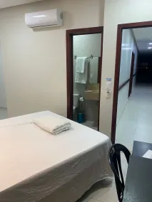 HOTEL QUATRO CORAÇÕES - Room