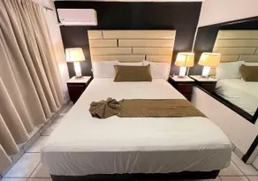 Hotel Guillen - Zimmer
