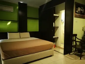 Tropicana Inn - Room