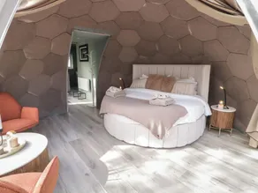 Number 2 Dome - Rom