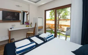 Amore Hotel Teki̇rova - Habitación