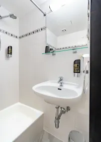 Hotel Enziana Wien - Badeværelse