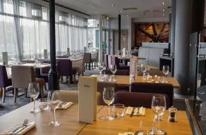 Holiday Inn Ellesmere Port/Cheshire Oaks by IHG - Restaurante