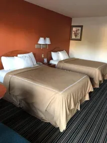 Scottish Inn and Suites Perry - Chambre