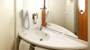 ibis Dinant Centre - Badezimmer