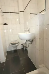 Penny Pension - Banheiro
