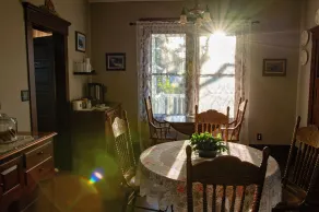 The Pearl Inn Bed and Breakfast - Restaurant