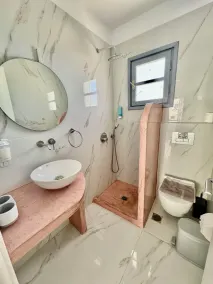 Zacharakis Studios - Salle de bain
