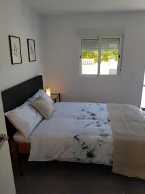 Lovely Bungalow for Four Close to Beach and City in Torrevieja - Værelse