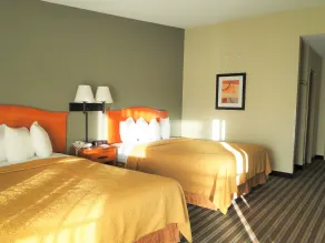 Quality Inn & Suites NRG Park - Medical Center - Room