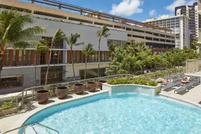 Hilton Garden Inn Waikiki Beach - Piscine